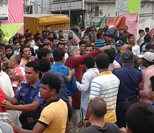 শেখ রাসেলের জন্মদিন, মুন্সিগঞ্জ জেলা আওয়ামীলীগ এর কর্মসূচিতে অস্র মহড়া