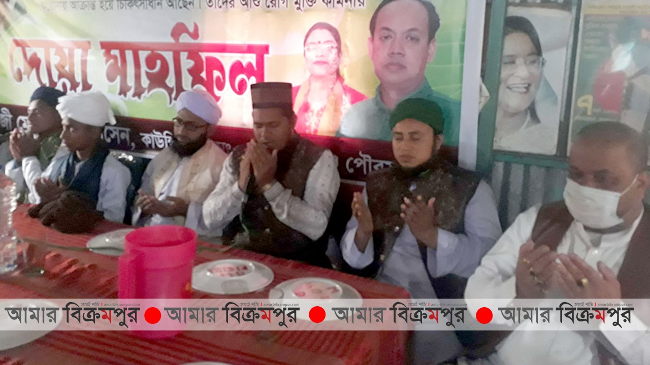 মৃণাল কান্তি দাসের জন্য কাউন্সিলর জাকিরের উদ্যোগে দোয়া ও খাবার বিতরণ