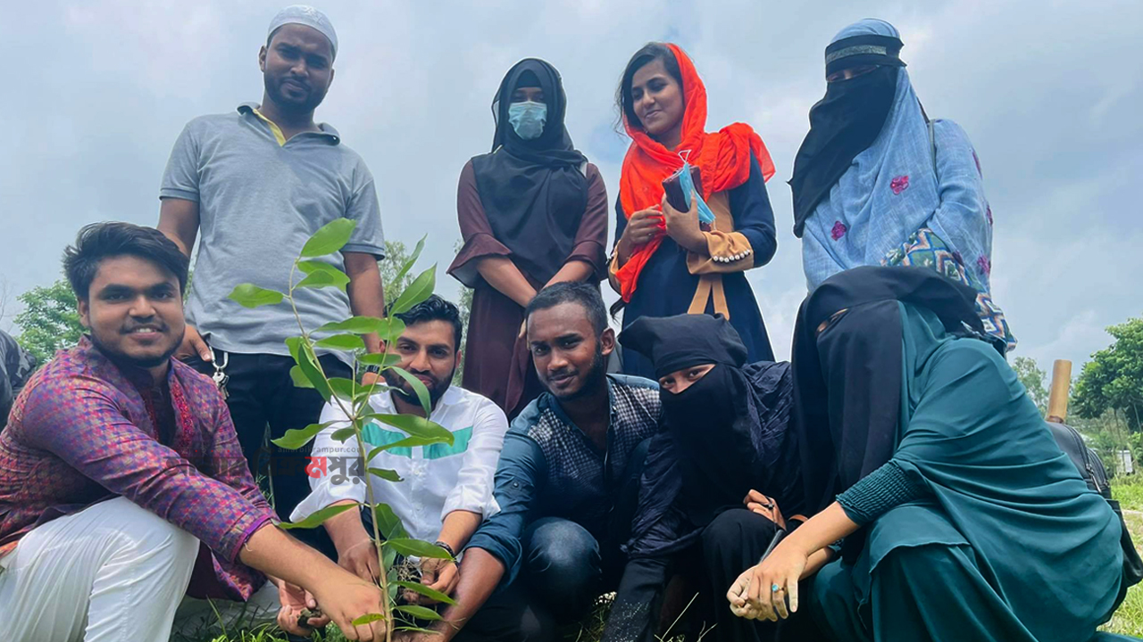 মুন্সিগঞ্জে স্বেচ্ছাসেবী সংগঠনের বৃক্ষরোপণ কর্মসূচি