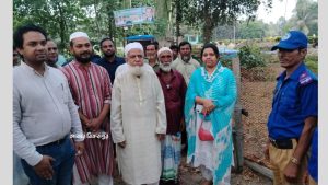 মুন্সিগঞ্জে বজ্রপাতে মৃত্যু: কবরস্থানে লাশ পাহারার দায়িত্ব নিলো উপজেলা প্রশাসন