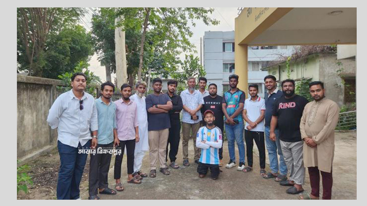 মিরকাদিম হাসপাতাল ঘুরে সমস্যার নোট নিলো ছাত্রদল, সংস্কারের সুপারিশ করবে এমপির কাছে