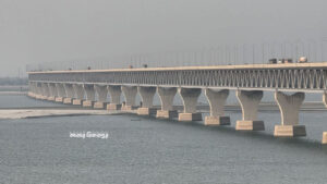 গাজীপুরে ৫ খুন: পরদিন ভোরে পদ্মা সেতু থেকে ঝাপ দেন একজন, ৩ দিন পর বিকৃত মরদেহ উদ্ধার হয় মুন্সিগঞ্জে