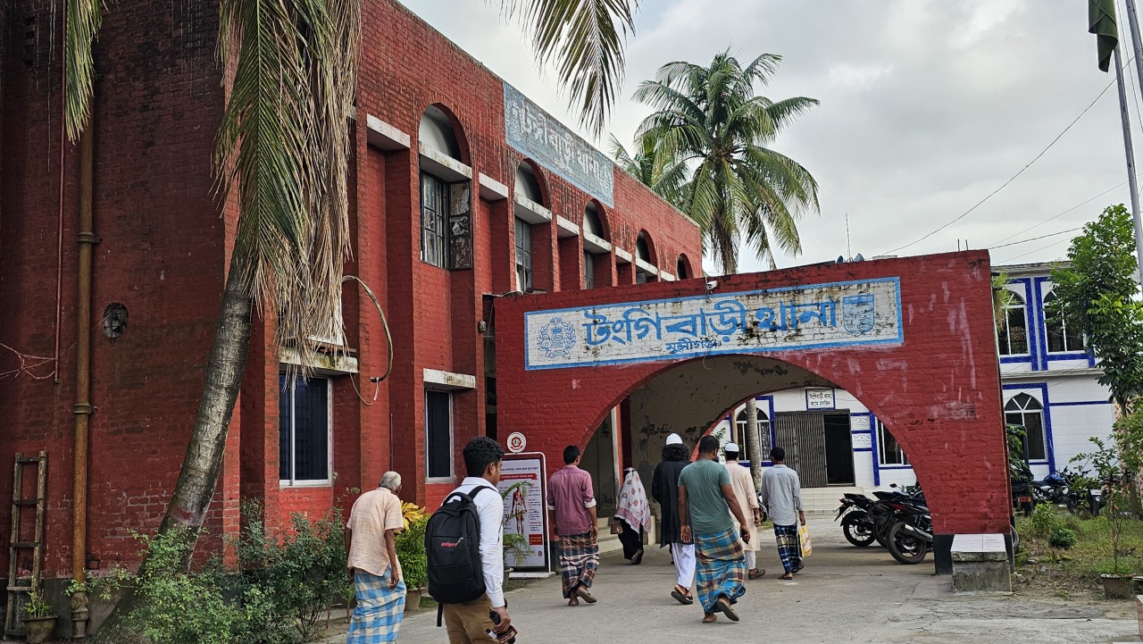 মুন্সিগঞ্জে মাদ্রাসা ছাত্রকে বলাৎকারে ব্যার্থ হয়ে গলা কেটে হত্যা চেষ্টার অভিযোগ