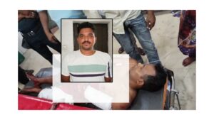 মুন্সিগঞ্জের মোল্লাকান্দিতে প্রবাসীর ঘরে ঢুকে গুলিতে পিতা-পুত্র আহত, অভিযুক্ত আটক