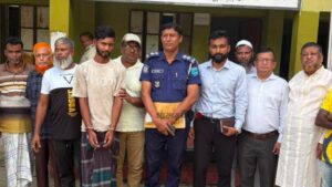 মুন্সিগঞ্জে স্কুলের সামনে ছাত্রীকে ইভটিজিং করায় যুবকের ৬ মাসের কারাদণ্ড
