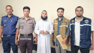 মুন্সিগঞ্জে তুচ্ছ ঘটনায় স্ত্রী’কে হত্যার পর আত্মহত্যা বলে চালানোর চেষ্টা করেন ইমাম, আদালতে স্বীকারোক্তি
