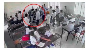 মুন্সিগঞ্জে স্কুলে দুই সহপাঠীর ঝগড়া: অভিভাবক গিয়ে একজনকে মারলেন আছাড়, পরে গ্রেপ্তার