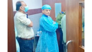 আইসিইউতে জনপ্রিয় রাজনীতিক আব্দুল হাই, ছুটে গেলেন এমপি আব্দুস সালাম আজাদ