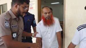 মুন্সিগঞ্জে মেয়েকে বাসায় রেখে পোশাক কারখানায় মা, ধর্ষণের দায়ে বাবার যাবজ্জীবন