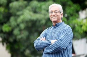 কিংবদন্তি চলচ্চিত্র পরিচালক মুন্সিগঞ্জের সন্তান চাষী নজরুল ইসলামের জন্মদিন আজ